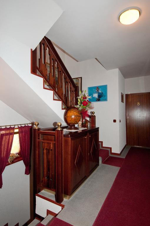 Bed & Breakfast Villa Klara Ічичі Екстер'єр фото