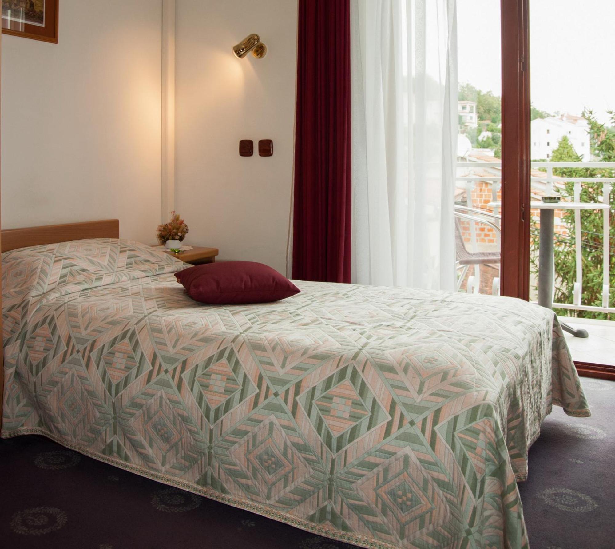 Bed & Breakfast Villa Klara Ічичі Номер фото